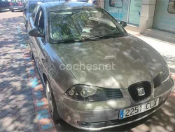 Gris / plata Usado 2003 Seat Ibiza Berlina | 2800 € (Precio justo)