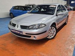 Gris Usado 2006 Renault Laguna II Dynamique Berlina | 4900 € (Precio justo)