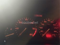 Gris / plata Usado 2002 Peugeot 206 Berlina | 1600 € (Buen precio)