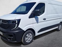 Nuevo 2025 Renault Master | 36.990 € (Un poco caro)