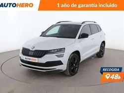 Blanco Usado 2020 Skoda Karoq SportLine SUV | 24.285 € (Precio justo)