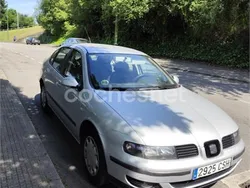 Gris / plata Usado 2004 Seat Toledo Stella Berlina | 2200 € (Buen precio)