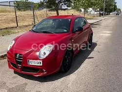 Rojo Usado 2009 Alfa Romeo MiTo Distinctive Utilitario | 5700 € (Precio justo)