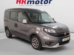 Gris Usado 2022 Fiat Doblò Trekking Monovolumen | 17.950 € (Precio justo)