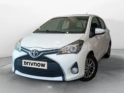 Blanco Usado 2017 Toyota Yaris Active Berlina | 10.500 € (Precio justo)
