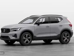 Gris Nuevo 2024 Volvo XC40 Plus SUV | 37.900 € (Buen precio)