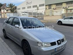Gris / plata Usado 2000 Seat Cordoba Stella Berlina | 1200 € (Un poco caro)