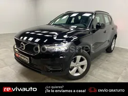 Negro Usado 2021 Volvo XC40 Momentum SUV | 23.990 € (Precio justo)