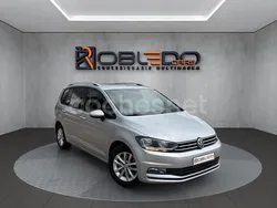 Gris / plata Usado 2017 VW Touran Advance Monovolumen | 15.500 € (Precio justo)