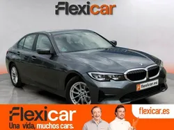 Gris Usado 2021 BMW 318 Familiar | 24.390 € (Precio justo)