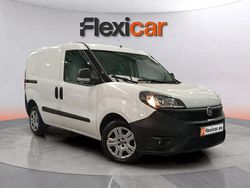Blanco Usado 2022 Fiat Doblò Monovolumen | 10.390 € (Buen precio)