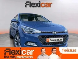 Azul Usado 2015 Hyundai i20 Berlina | 11.990 € (Precio justo)