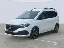 Blanco artico Usado 2024 Mercedes EQT200 Monovolumen | 29.900 €