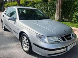 Gris / plata Usado 2004 Saab 9-5 Linear Berlina | 3900 €