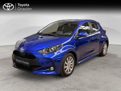 Azul Usado 2024 Toyota Yaris Hybrid Active Berlina | 22.750 € (Precio justo)