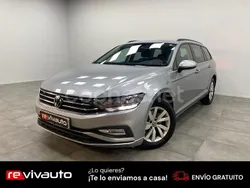 Gris / plata Usado 2021 VW Passat Business Familiar | 18.990 € (Precio justo)