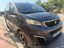 Gris / plata Usado 2017 Peugeot Traveller Active Monovolumen | 31.500 €