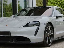 Gris Usado 2022 Porsche Taycan Turbo S Berlina | 165.900 €
