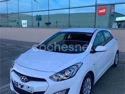 Blanco Usado 2015 Hyundai i30 Berlina | 9499 € (Precio justo)