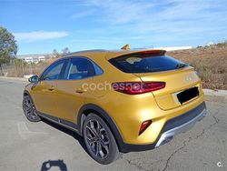 Amarillo Usado 2021 Kia XCeed SUV | 16.500 € (Precio justo)