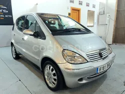 Gris / plata Usado 2001 Mercedes A170 Elegance Monovolumen | 3999 € (Caro)