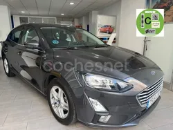 Beige Usado 2022 Ford Focus Trend Berlina | 17.000 € (Precio justo)