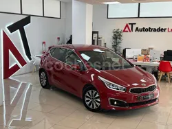 Granate Usado 2016 Kia Ceed GT Berlina | 8999 € (Precio justo)