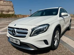 Blanco Usado 2014 Mercedes GLA200 Urban SUV | 17.400 € (Un poco caro)