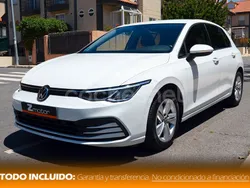 Blanco Usado 2021 VW Golf VIII Life Berlina | 15.990 € (Precio justo)