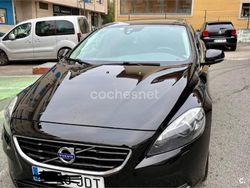 Negro Usado 2015 Volvo V40 Momentum Familiar | 9500 € (Precio justo)