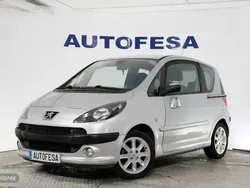 Plateado Usado 2007 Peugeot 1007 Utilitario | 5250 € (Un poco caro)