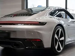 Plateado Nuevo 2025 Porsche 911 Carrera Coupe | 199.900 € (Caro)