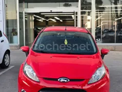 Rojo Usado 2012 Ford Fiesta Trend Utilitario | 4900 € (Precio justo)