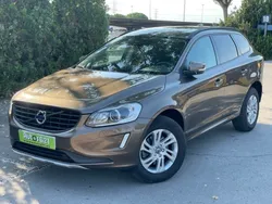 Marrón Usado 2015 Volvo XC60 Kinetic SUV | 19.999 € (Precio justo)