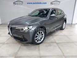 Gris / plata Usado 2017 Alfa Romeo Stelvio Super SUV | 23.500 € (Precio justo)