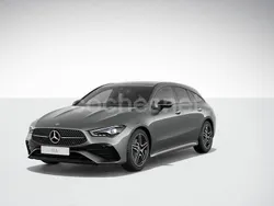 Gris Usado 2024 Mercedes CLA200 Shooting Brake Familiar | 38.250 € (Precio justo)