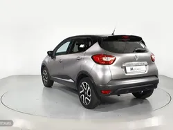 Gris Usado 2017 Renault Captur Zen SUV | 11.700 € (Precio justo)