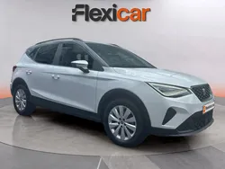Blanco Usado 2023 Seat Arona FR SUV | 14.990 €