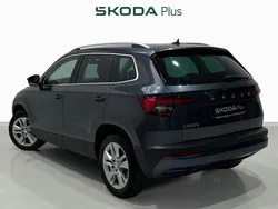Gris Usado 2021 Skoda Karoq Ambition SUV | 22.000 € (Precio justo)