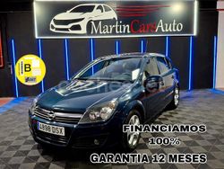 Gris / plata Usado 2005 Opel Astra Edition Berlina | 4490 € (Un poco caro)