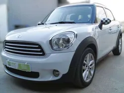 Blanco Usado 2010 Mini One Countryman SUV | 7900 €