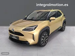 Amarillo Usado 2024 Toyota Yaris Cross Active SUV | 26.990 € (Caro)