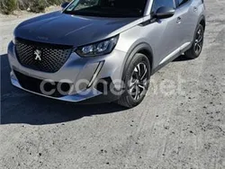 Gris / plata Usado 2021 Peugeot 2008 Allure SUV | 16.500 € (Precio justo)