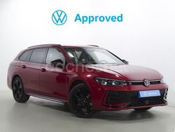 Rojo Nuevo 2025 VW Passat R-line Familiar | 42.900 € (Precio justo)