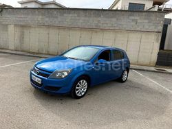 Azul Usado 2005 Opel Astra Club Berlina | 2990 € (Precio justo)