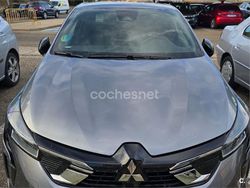 Gris / plata Usado 2023 Mitsubishi Colt Berlina | 19.600 € (Precio justo)