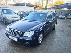 Azul Usado 2003 Mercedes C200 Avantgarde Familiar | 4900 € (Un poco caro)