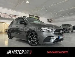Gris Usado 2019 Mercedes B180 Monovolumen | 23.900 € (Caro)