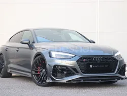 Gris / plata Usado 2021 Audi RS5 Sportback Design Berlina | 69.900 € (Buen precio)