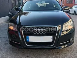 Negro Usado 2011 Audi A3 Attraction Berlina | 7499 € (Buen precio)